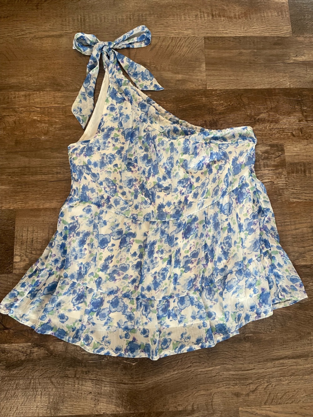 Blue Floral Tie-Hem Women’s Top